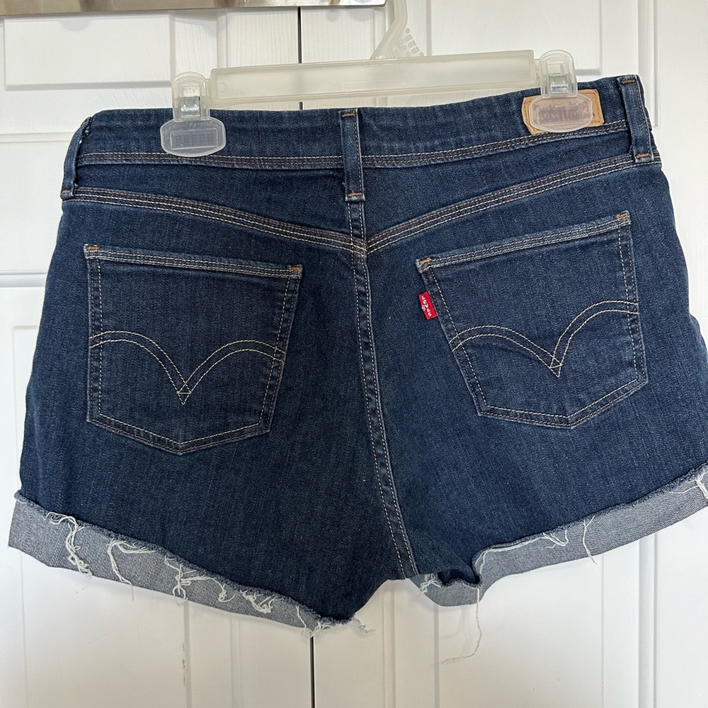 ‼️ Levi’s high rise Jean shorts (included in BOGO 50% off)